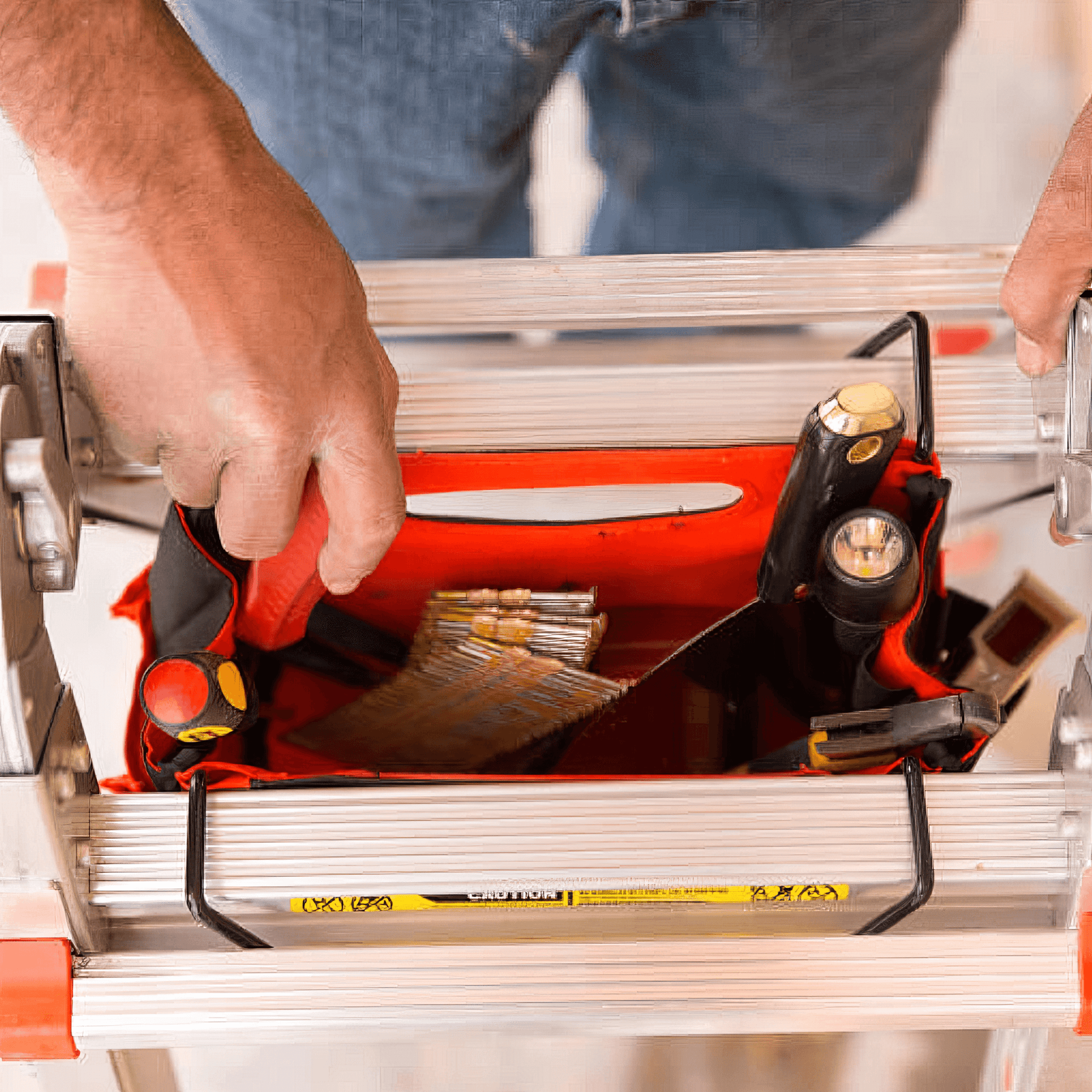 Little Giant Cargo Hold – Detailbild – erhältlich bei diegrüneleiter.ch ab 67.65 CHF – Ausführung: Standard