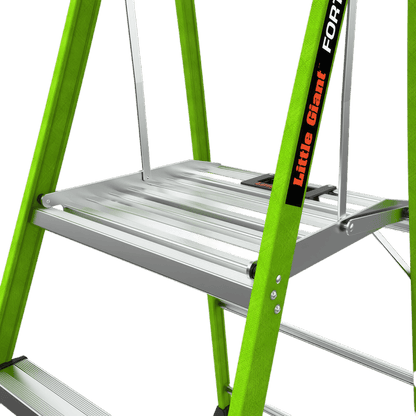 Little Giant Fortress – Katalogbild – erhältlich bei diegrueneleiter.ch ab 599.65 CHF – Stufen: 3 Stufen