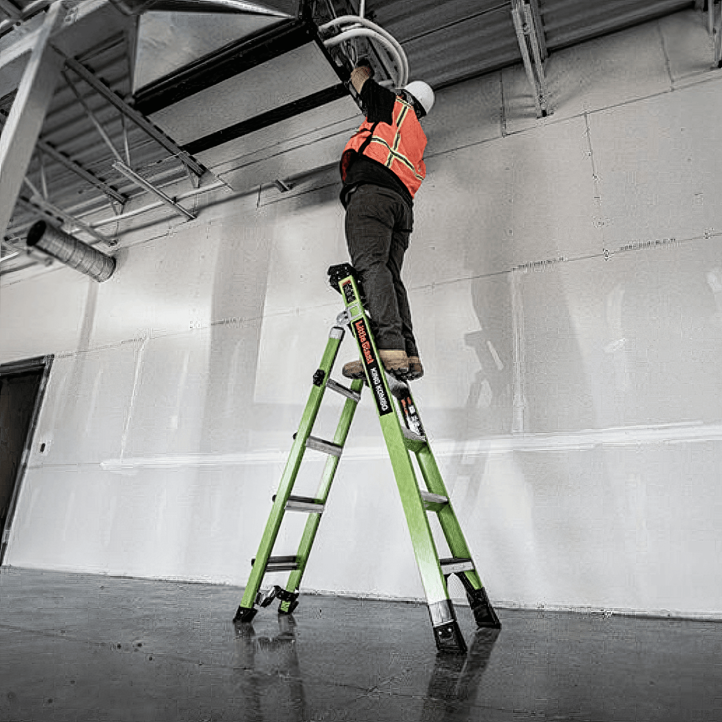 Little Giant King Kombo XT 6+4 – Nahaufnahme – erhältlich bei diegrueneleiter.ch ab 872.80 CHF – Stufen: 6 +4